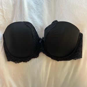 Victoria’s Secret Black Strapless Bra 34DD